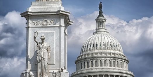 法度和律例（申4:44-28:68）