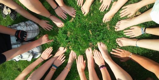 我应当如何参与社区生活？