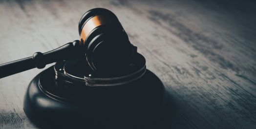 个人与社会对不义的工作所负的责任（弥迦书1:1-7；3:1-2；5:10-15）